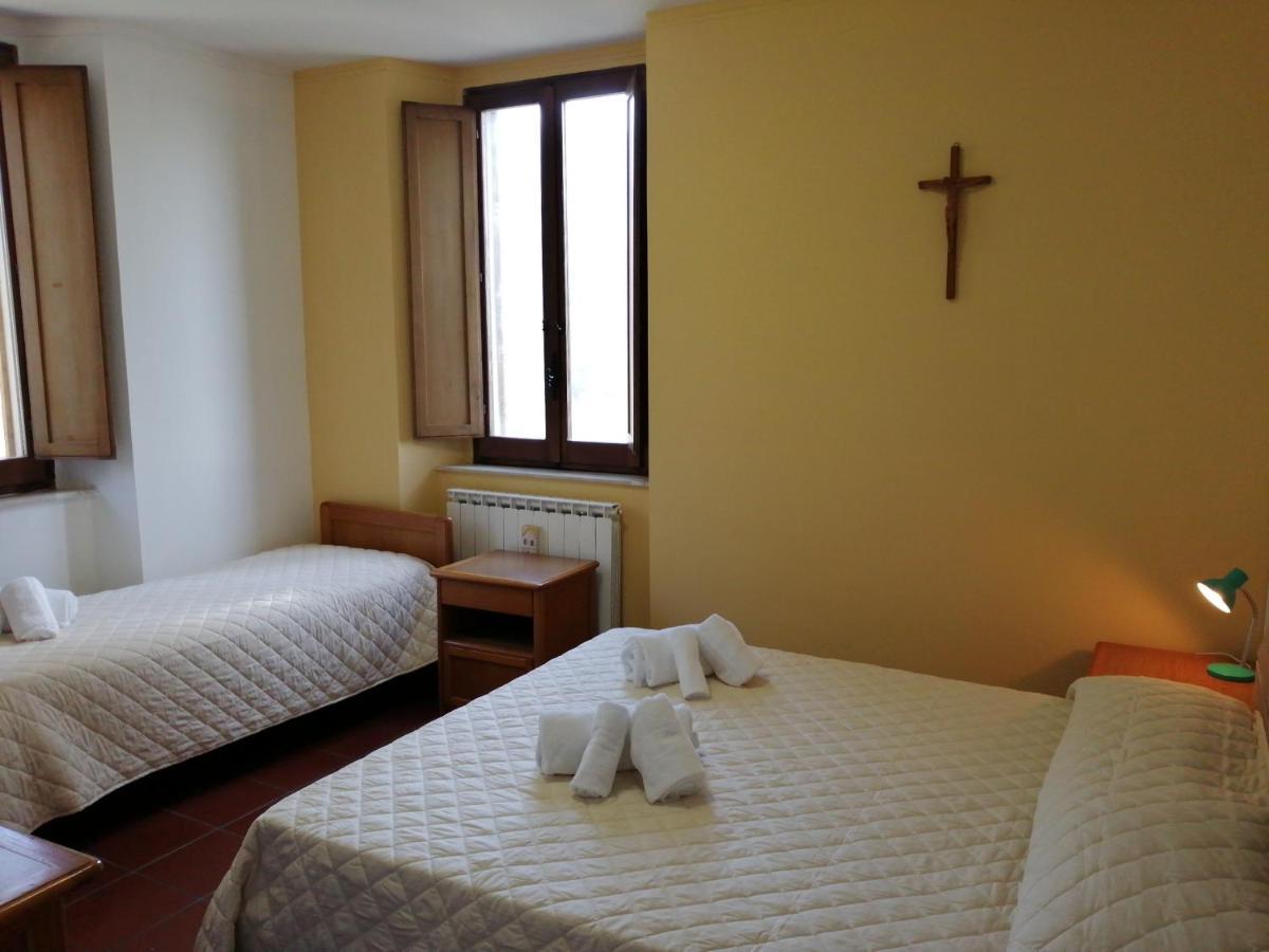 Casa Per Ferie Ulivo D'Assisi Exterior foto
